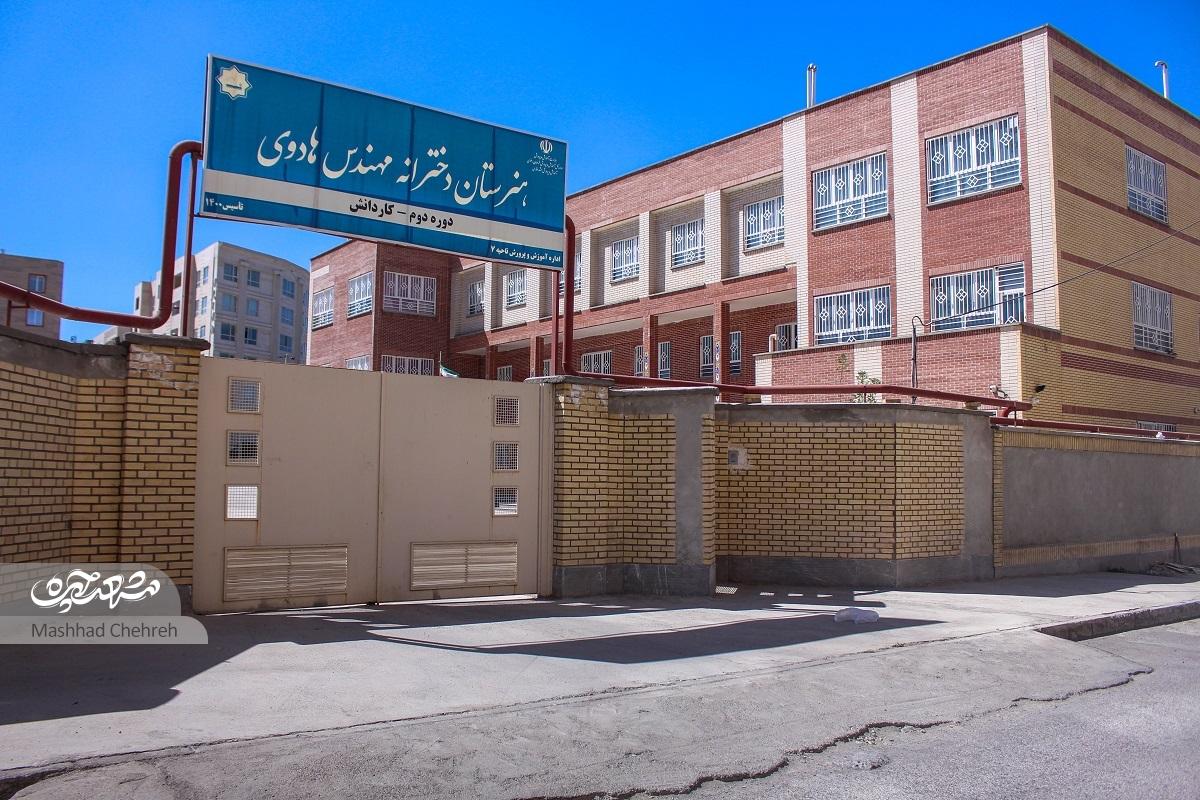 امیریه ۶؛ معبری با بازارمحله پر جنبوجوش امیریه ۶؛ معبری با بازارمحله پر جنبوجوش