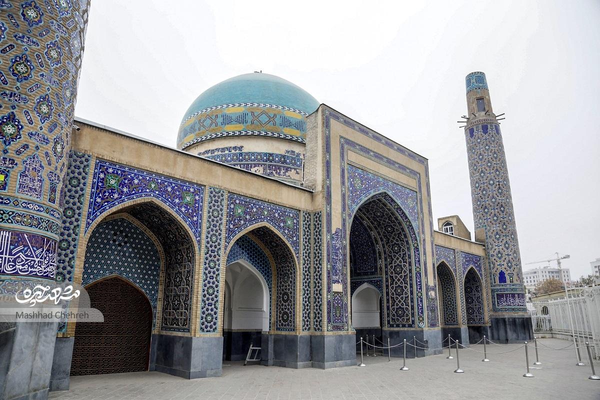 مسجدی با سرداب و چند مقبره گمنام مسجدی با سرداب و چند مقبره گمنام