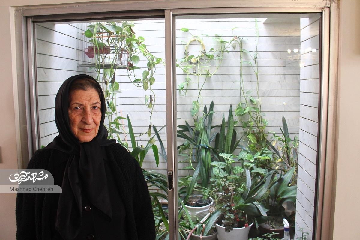 حوریه خانم دماوند را در ۷۹ سالگی فتح کرد حوریه خانم دماوند را در ۷۹ سالگی فتح کرد