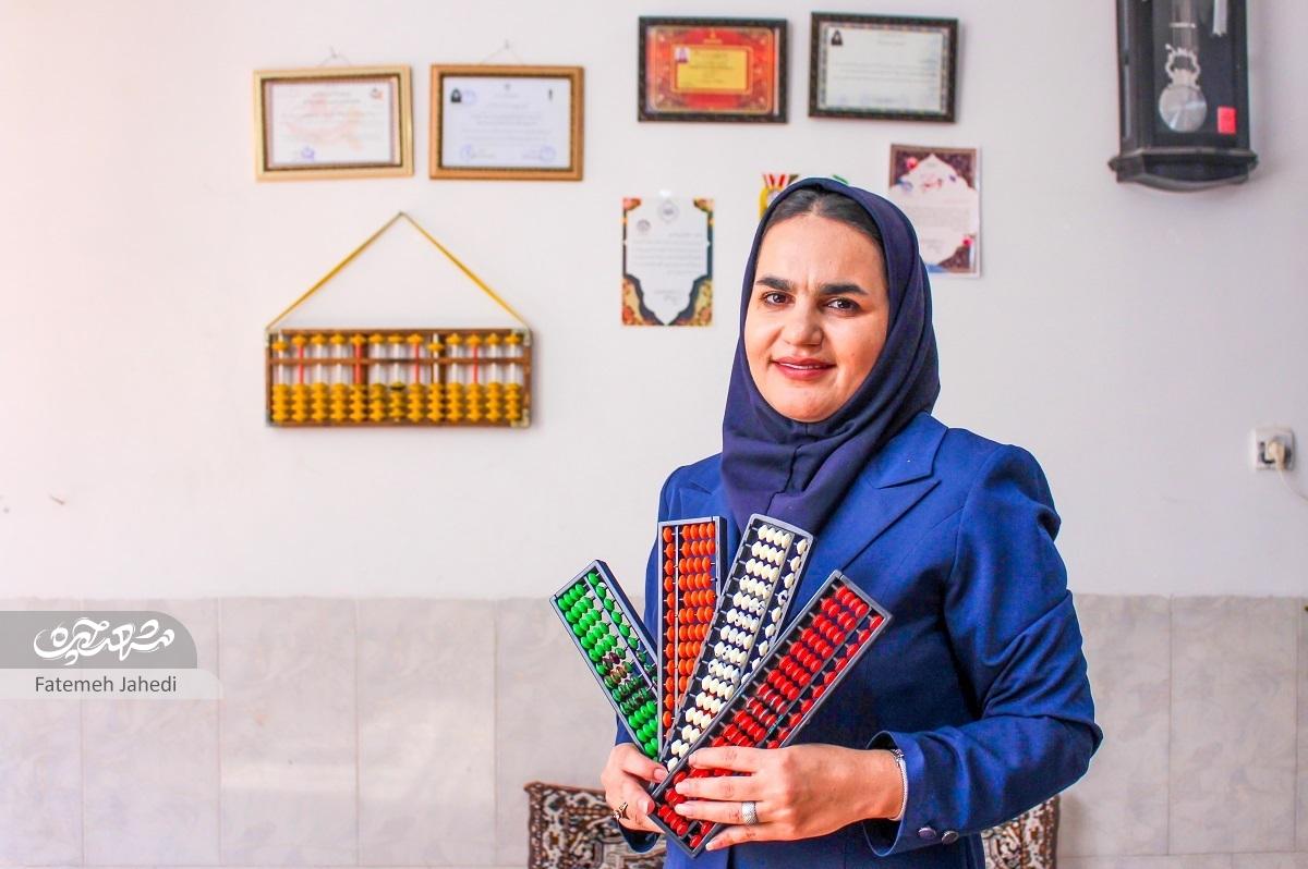 چرتکه پریسا محمودی برای کشف استعداد کودکان قرقی