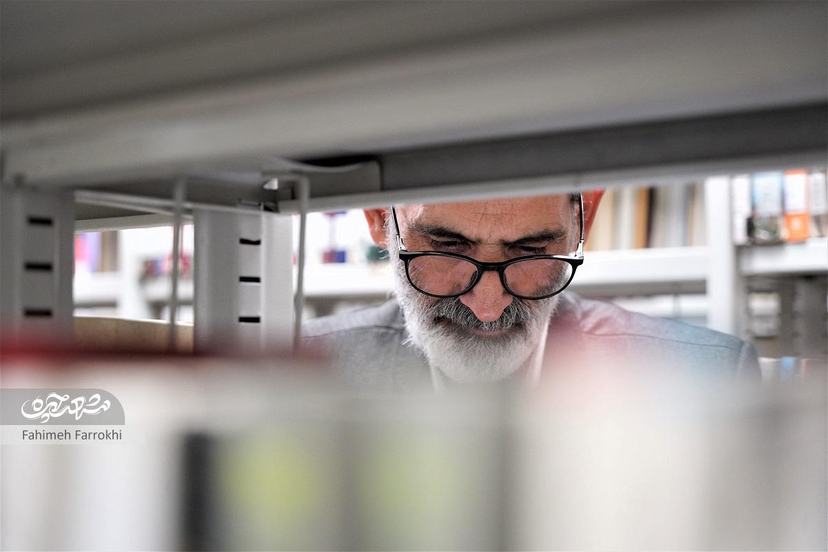 محمدصادق بخشی، شاعر آیینی معجزه را با قلب و قلمش درک کرده است محمدصادق بخشی، شاعر آیینی معجزه را با قلب و قلمش درک کرده است