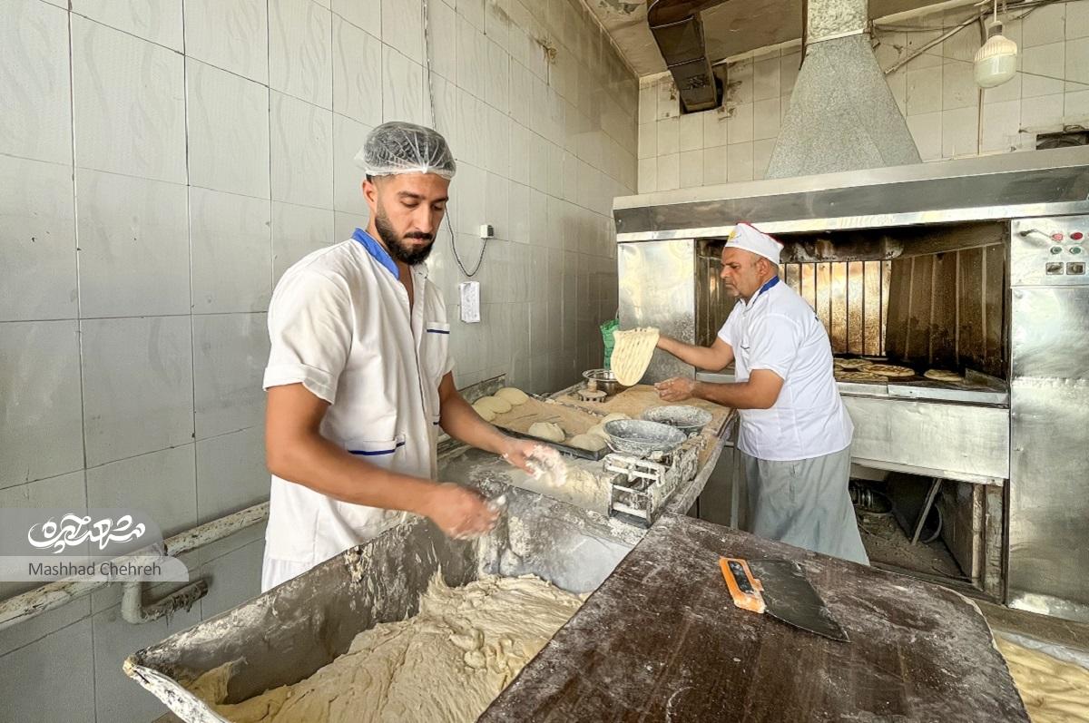 نانوایی قدیر صیدمحمدخانی، خانوادگی اداره میشود نانوایی قدیر صیدمحمدخانی، خانوادگی اداره میشود