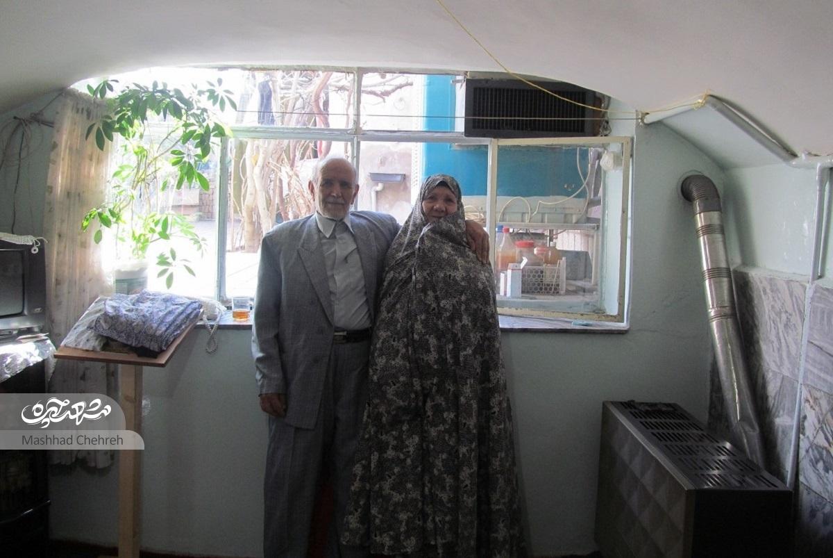 خانم و آقای برادران ۵۳ سال است زیر یک سقف با هم زندگی می‌کنند