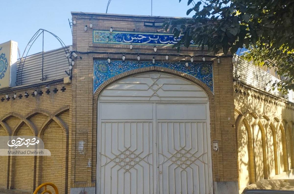 کوچه «طاهایی» روزگاری بخشی از باغهای ارگ حکومتی شهر بوده است کوچه «طاهایی» روزگاری بخشی از باغهای ارگ حکومتی شهر بوده است