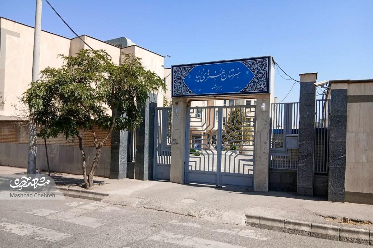 حجاب ۵۲؛ کوچه‌ای برای قدکشیدن