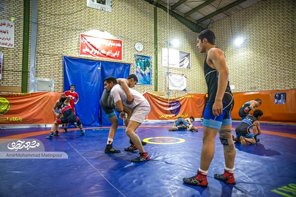 حجاب ۵۲؛ کوچه‌ای برای قدکشیدن