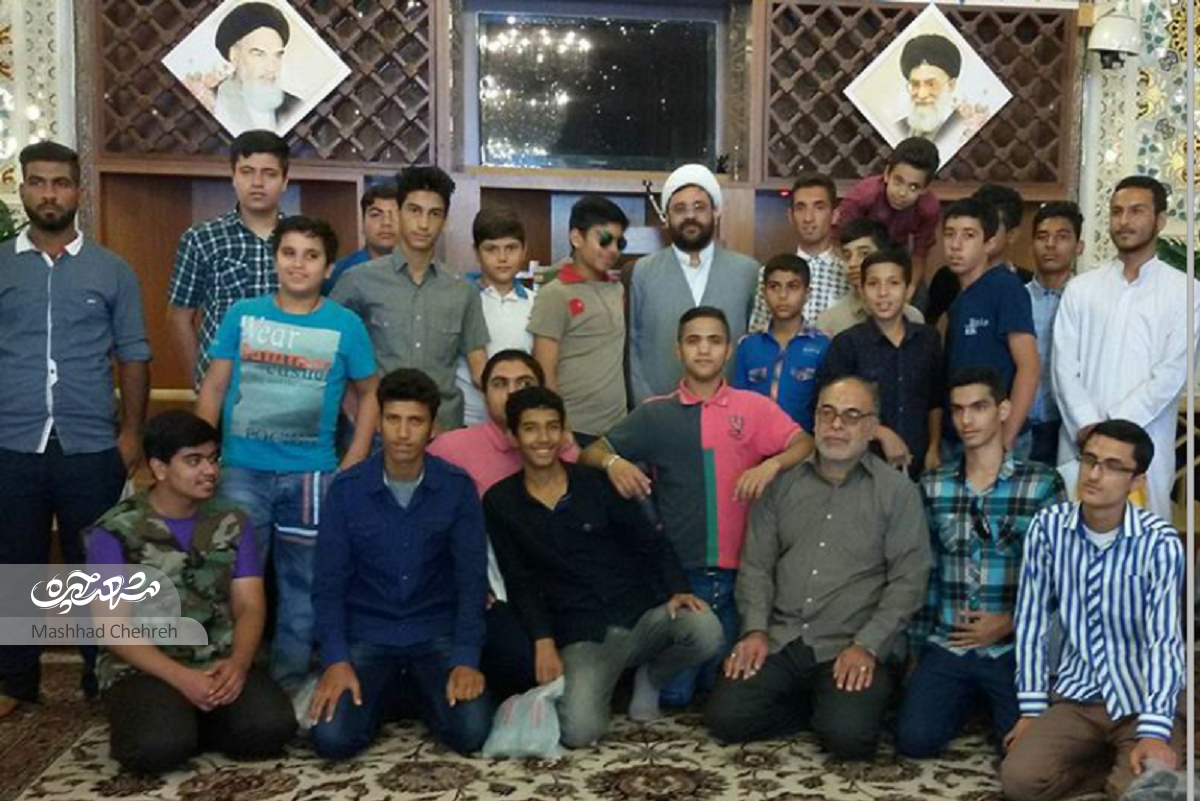 عاشقانهای از تلاشهای یک روحانی برای معرفی مفاهیم دینی در قاب کودکانه عاشقانهای از تلاشهای یک روحانی برای معرفی مفاهیم دینی در قاب کودکانه