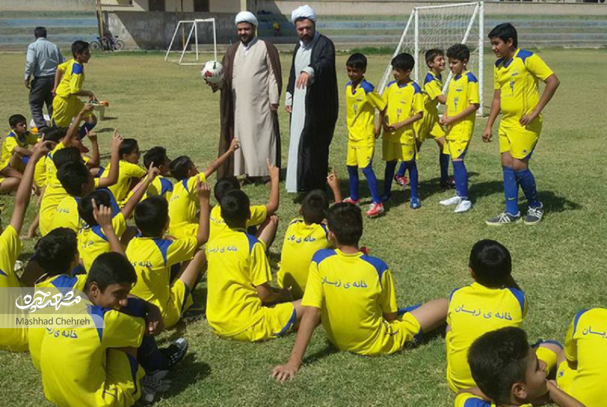 عاشقانهای از تلاشهای یک روحانی برای معرفی مفاهیم دینی در قاب کودکانه عاشقانهای از تلاشهای یک روحانی برای معرفی مفاهیم دینی در قاب کودکانه