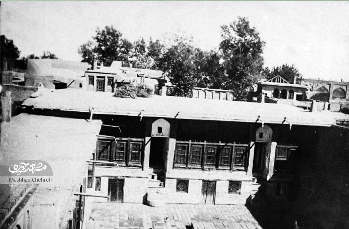 چرخی در خانه اعیانی «حاج میرزا یحیی ساداترضوی»