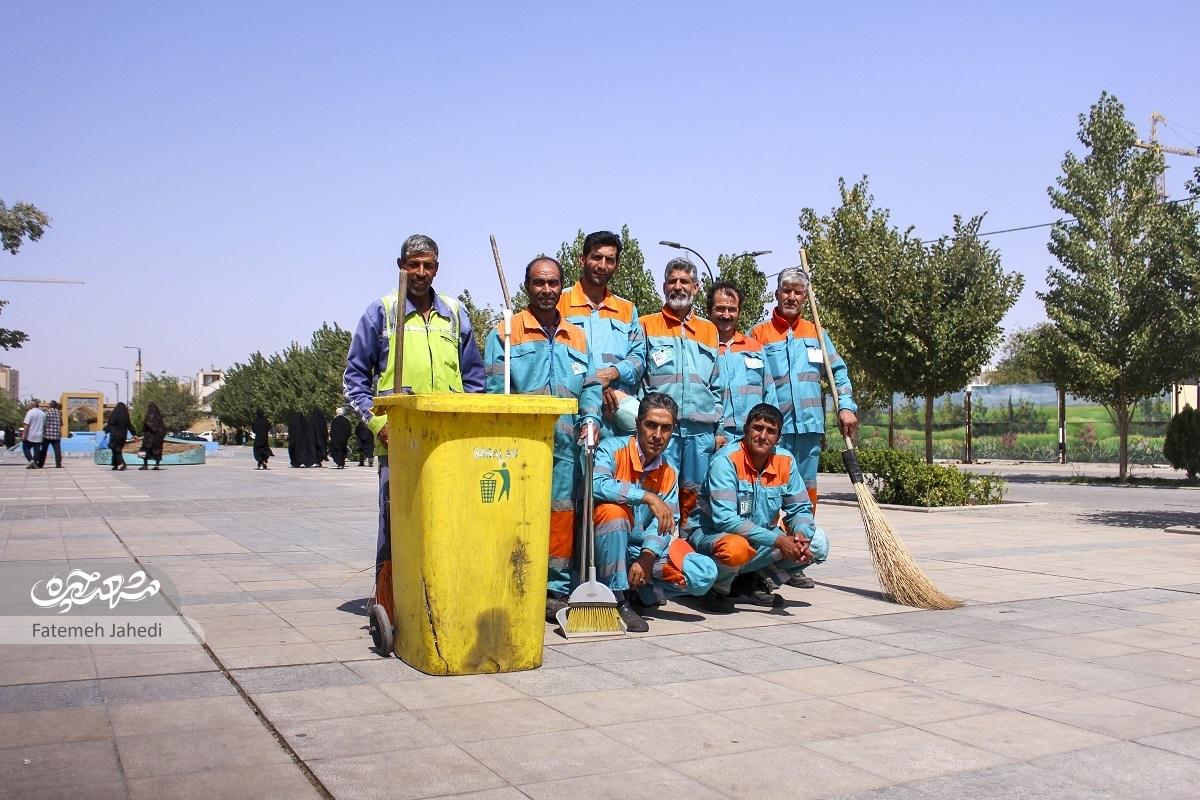 پشت صحنه پاکیزگی خیابان‌های منطقه ثامن