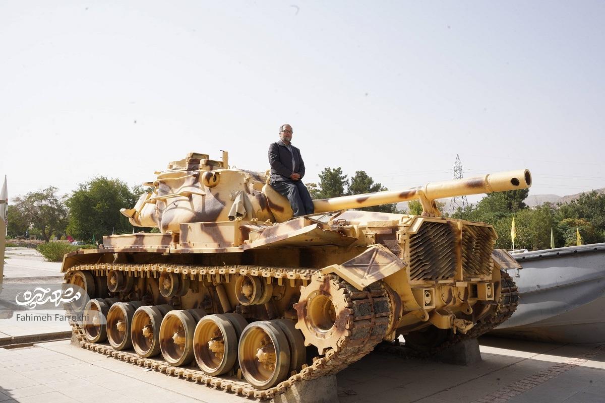 روایت سیدجلال امینی از سپریکردن روزهای جوانی در جنگ و پشت سیمهای خاردار روایت سیدجلال امینی از سپریکردن روزهای جوانی در جنگ و پشت سیمهای خاردار