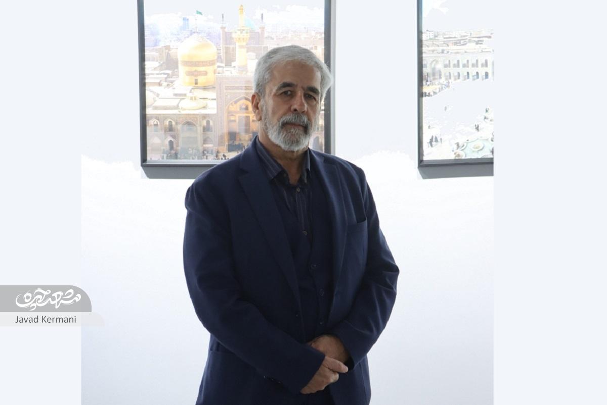 با عکس هایم از حرم، زندگی کردم