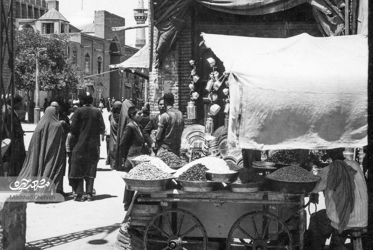 مروری بر کتاب کمیاب «راهنمای مشهد»، اثر غلامرضا ریاضی که مهرماه ۱۳۳۴ منتشر شده است