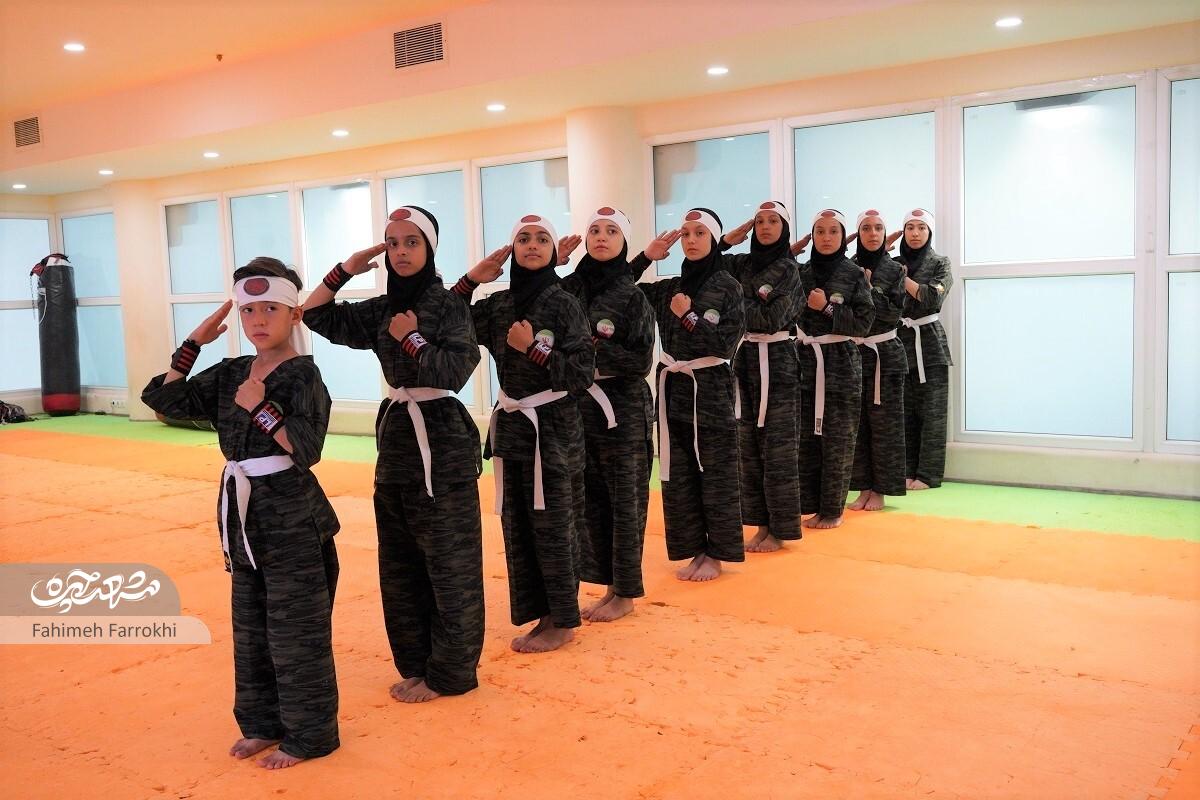 تیم دختران محله پورسینا با اجرای نمایش جنگ ۱۲روزهمقام سوم مسابقات استعداد برتر کشور را به دست آورد