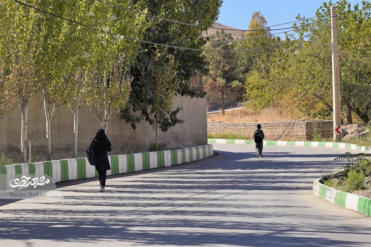 سرویسدهی مینیبوسهای ون برای حل مشکل ساکنان پارک خورشید سرویسدهی مینیبوسهای ون برای حل مشکل ساکنان پارک خورشید