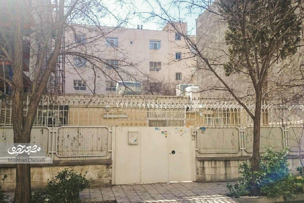 مثل یکی رهگذر از کوچه‌ها