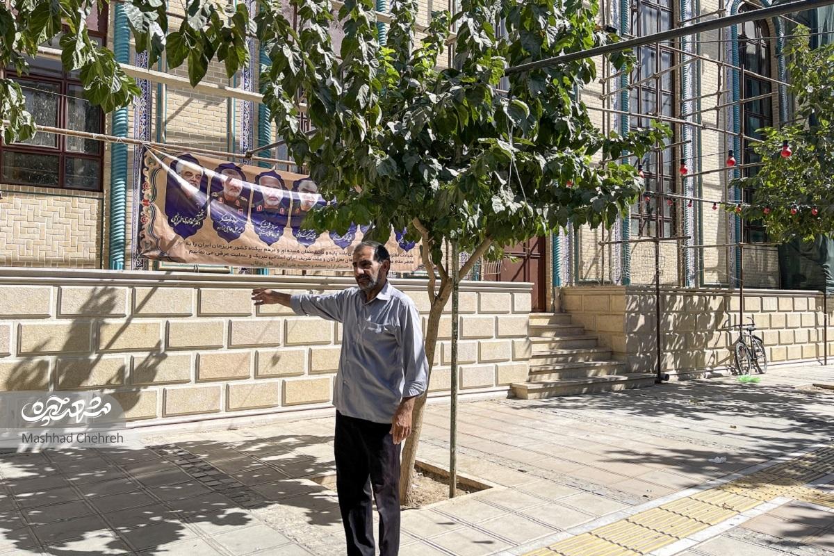 سقاخانه امروز و کاسههای ماست دیروز در کوچه تکیه علیاکبریها سقاخانه امروز و کاسههای ماست دیروز در کوچه تکیه علیاکبریها