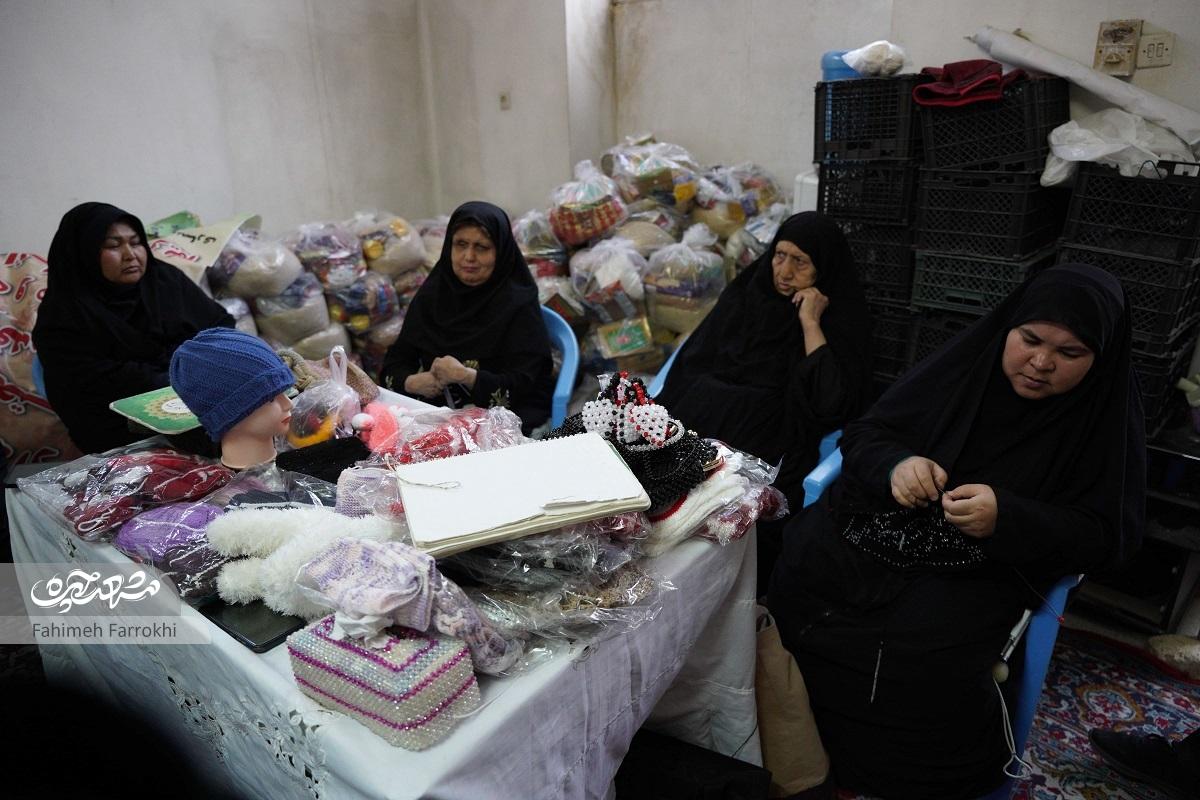 وقتی هیچ چشمی ما را نمیبیند وقتی هیچ چشمی ما را نمیبیند