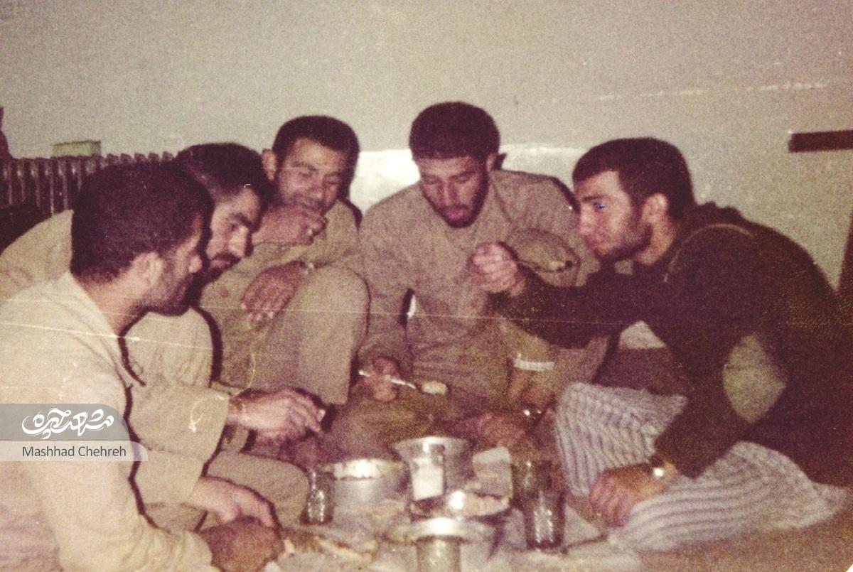 دانشآموزان جهانآرا مدرسه را برای تشییع شهیدنوری تعطیل کردند