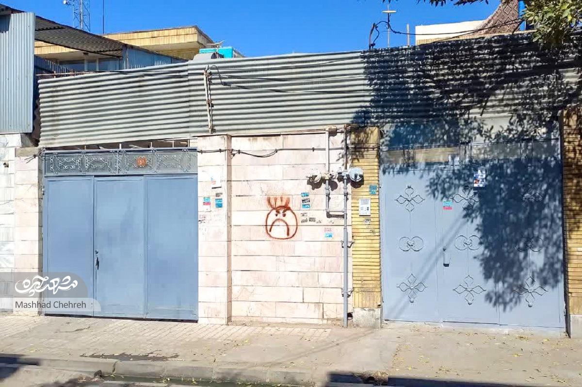 کوچه درامان‌مانده از آپارتمان‌سازی در محله فاطمیه