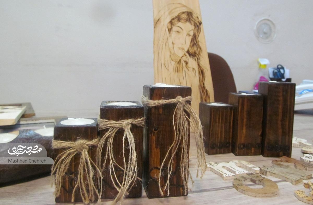 سپیده ناصری از هنرمندان سوختنگار مشهد است سپیده ناصری از هنرمندان سوختنگار مشهد است