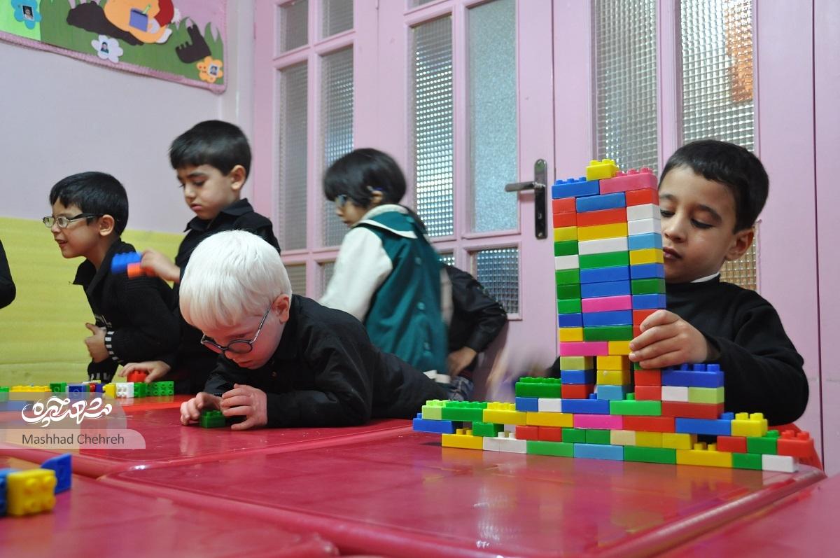 نخستین مهد کودک تلفیقی بچه‌های کم‌بینا، نابینا و عادی ایران در محله فاطمیه است