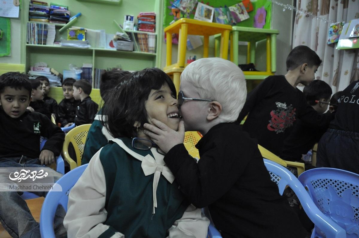 نخستین مهد کودک تلفیقی بچه‌های کم‌بینا، نابینا و عادی ایران در محله فاطمیه است