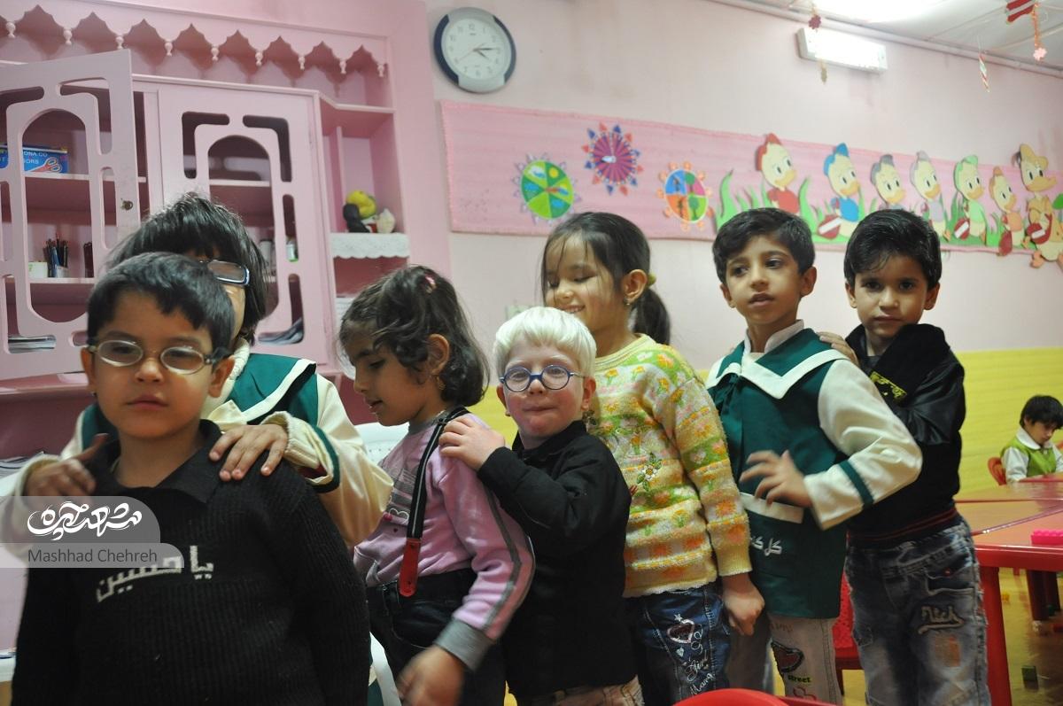 نخستین مهد کودک تلفیقی بچه‌های کم‌بینا، نابینا و عادی ایران در محله فاطمیه است