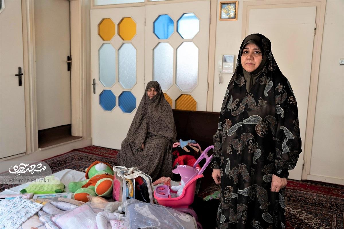 خانواده نیکوکار دریادل با دلهای دریاییشان سیسمونی درست میکنند خانواده نیکوکار دریادل با دلهای دریاییشان سیسمونی درست میکنند