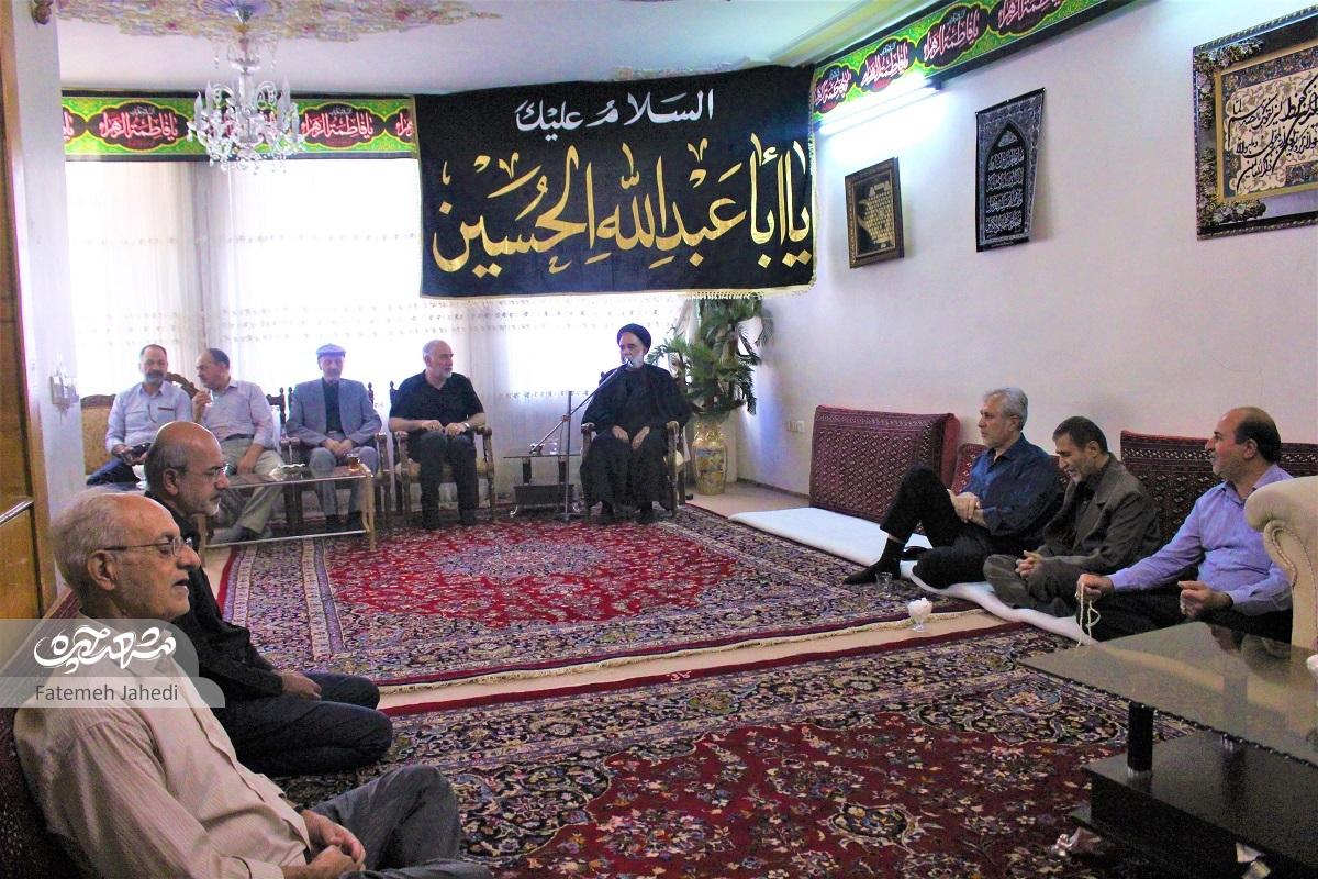 خاطرات حاج عباس اسماعیلی گلابگیر از خدمت به عزاداران و زائران اهل‌بیت(ع)