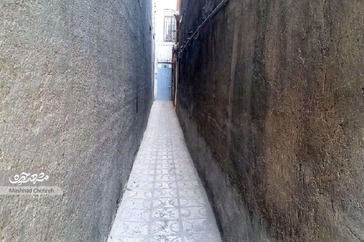 معبر «کوچه باریکها» در محله تلگرد معبر «کوچه باریکها» در محله تلگرد