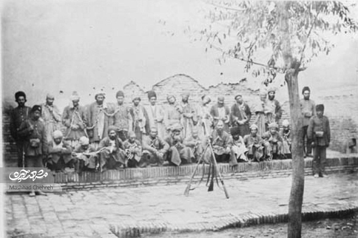 درباره عکس‌های قاجاری مشهد که در کاخ موزه گلستان نگهداری می‌شوند