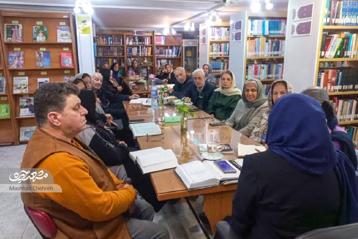 محفل کتاب‌خوانی کتابخانه ثارالله (ع) سه ساله شد