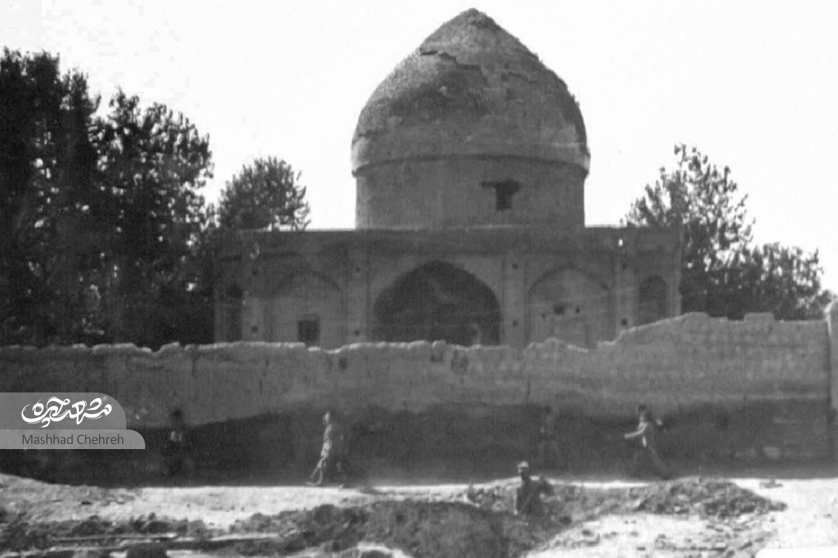 ماجرایی عجیب و خواندنی درباره «گنبد سبز» که ۷۰ سال پیش اتفاق افتاد ماجرایی عجیب و خواندنی درباره «گنبد سبز» که ۷۰ سال پیش اتفاق افتاد