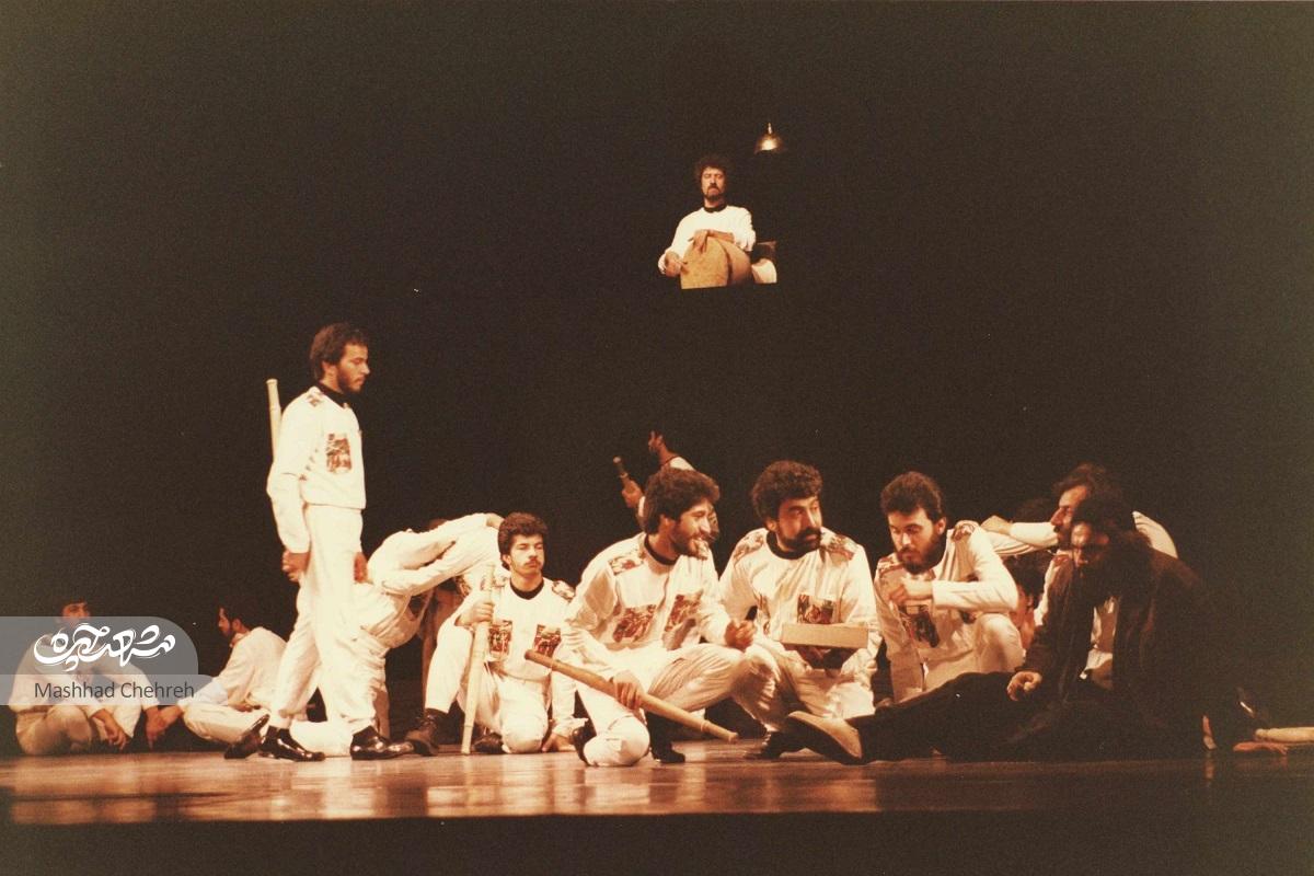 علی آزادنیا؛ پیشکسوتی که همیشه علاقهاش را به صحنه تئاتر میبرد علی آزادنیا؛ پیشکسوتی که همیشه علاقهاش را به صحنه تئاتر میبرد