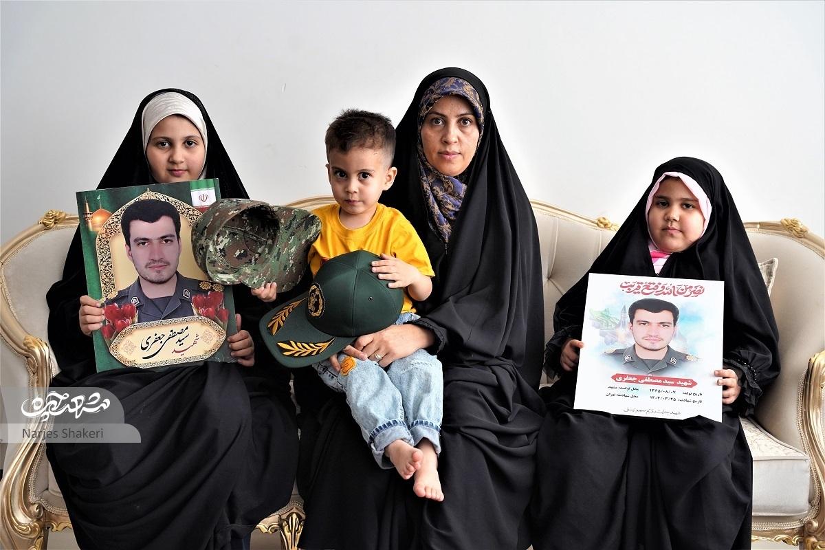 شهید جنگ دوازده روزه همیشه بند پوتینش محکم بود