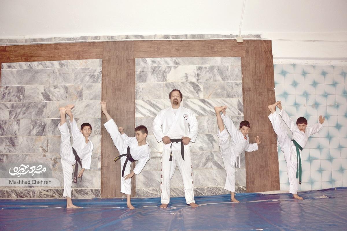 فوتبالیستی که قهرمانی در کیک بوکسینگ دارد