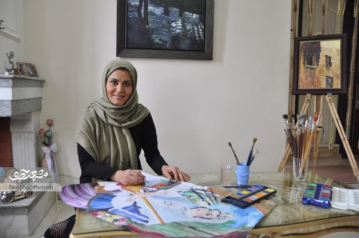بی‌بی‌نجمه احمدی نقاش چیره دست محله مجیدیه است