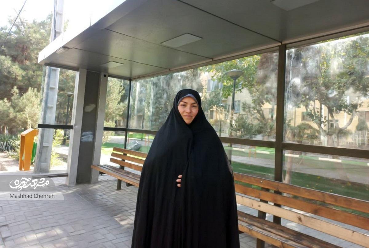 فاطمه افشار،بعد از سالها زندگی و فعالیت فرهنگی در محله ایثارگران، خاطرات زیادی برای گفتن دارد روزنامه، جایزه خرید از سوپر «نوعی» فاطمه افشار،بعد از سالها زندگی و فعالیت فرهنگی در محله ایثارگران، خاطرات زیادی برای گفتن دارد روزنامه، جایزه خرید از سوپر «نوعی»