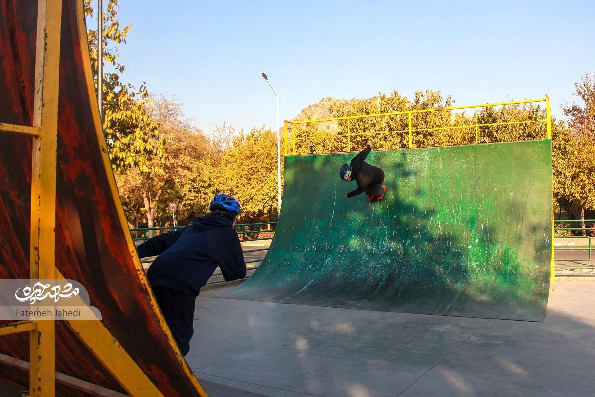 خانواده اسکیت‌باز آستارائی هیچ‌وقت از زمین‌خوردن هراسی نداشته‌اند