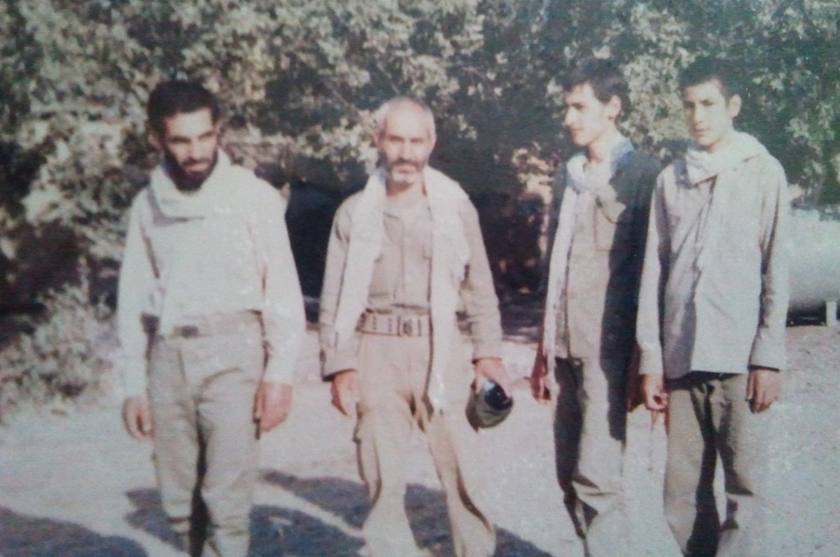 نماينده مشهديها در مجلس اهل محلهای است که مردمانش با صداي نقاره حرم از خواب بيدار ميشدند نماينده مشهديها در مجلس اهل محلهای است که مردمانش با صداي نقاره حرم از خواب بيدار ميشدند