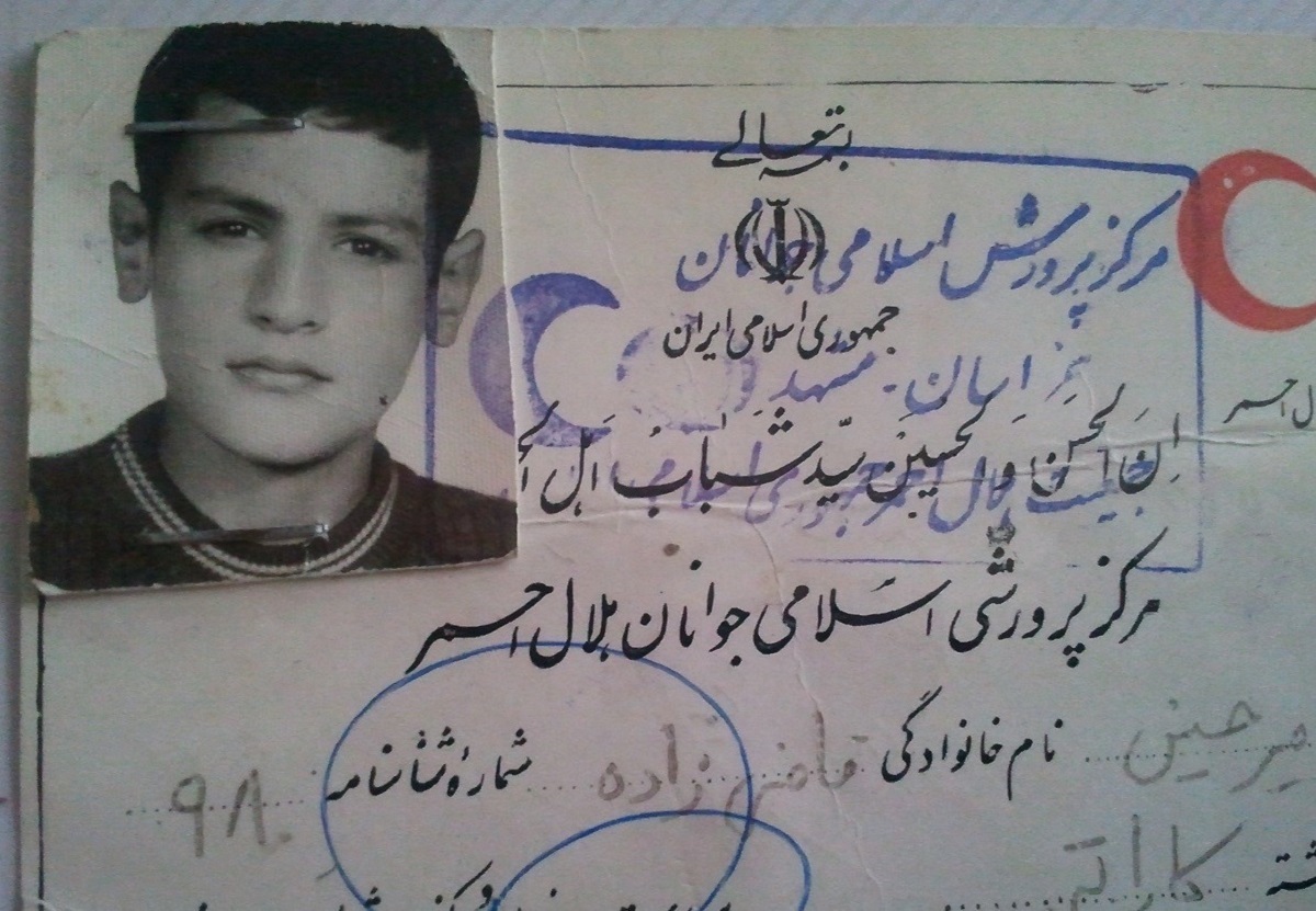 نماينده مشهديها در مجلس اهل محلهای است که مردمانش با صداي نقاره حرم از خواب بيدار ميشدند نماينده مشهديها در مجلس اهل محلهای است که مردمانش با صداي نقاره حرم از خواب بيدار ميشدند