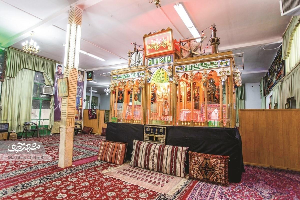 زهرا رفیعان چهل سالی می‌شود که خادم حسینیه کرمانی‌هاست