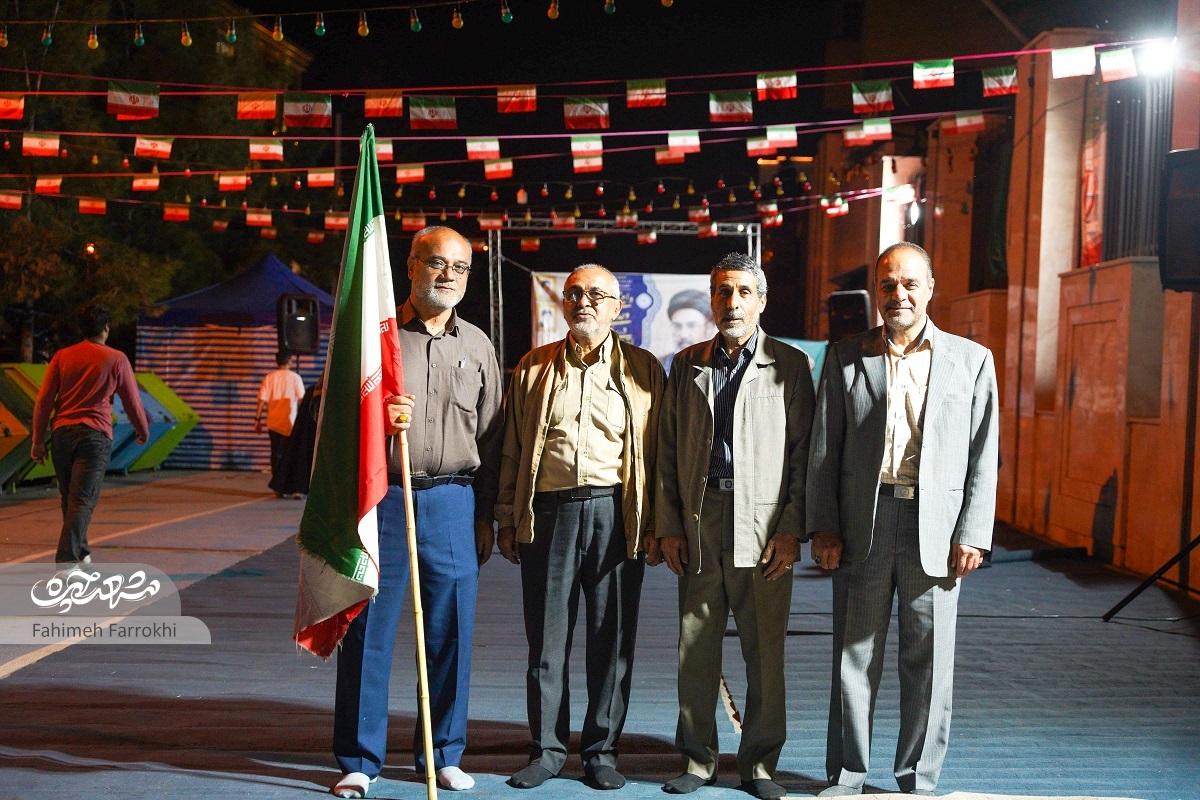 غواصان و جانبازان هشتسال جنگ تحمیلی، در میدان نبرد امروز، آماده باش هستندهمیشه رزمنده غواصان و جانبازان هشتسال جنگ تحمیلی، در میدان نبرد امروز، آماده باش هستندهمیشه رزمنده