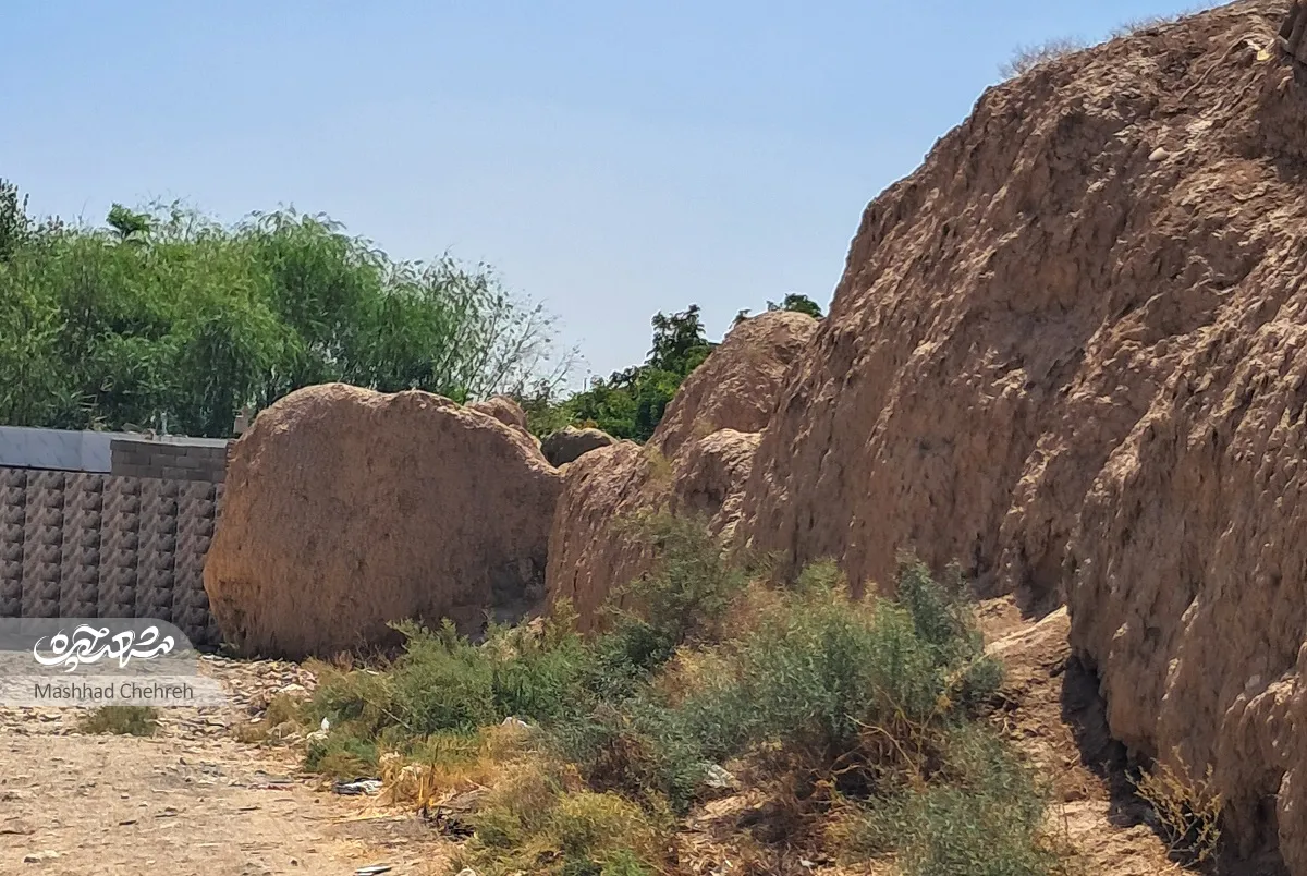 توس توس