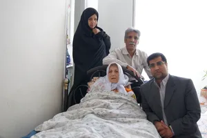 بی‌خداحافظی رفت تا نگویم: نرو