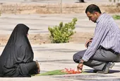 با چراغ برات از گذشتگان نمی&zwnj;گذریم