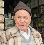 کاسب خوش نام محله کوشش سیگار نمی&zwnj;فروشد