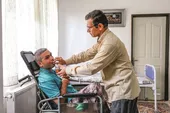 جانبازی که پرستار پسر و همسرش شد
