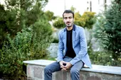 زبان مادری من زبان اشاره است